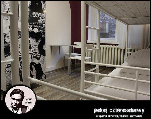 La Guitarra Hostel Poznań Habitación foto